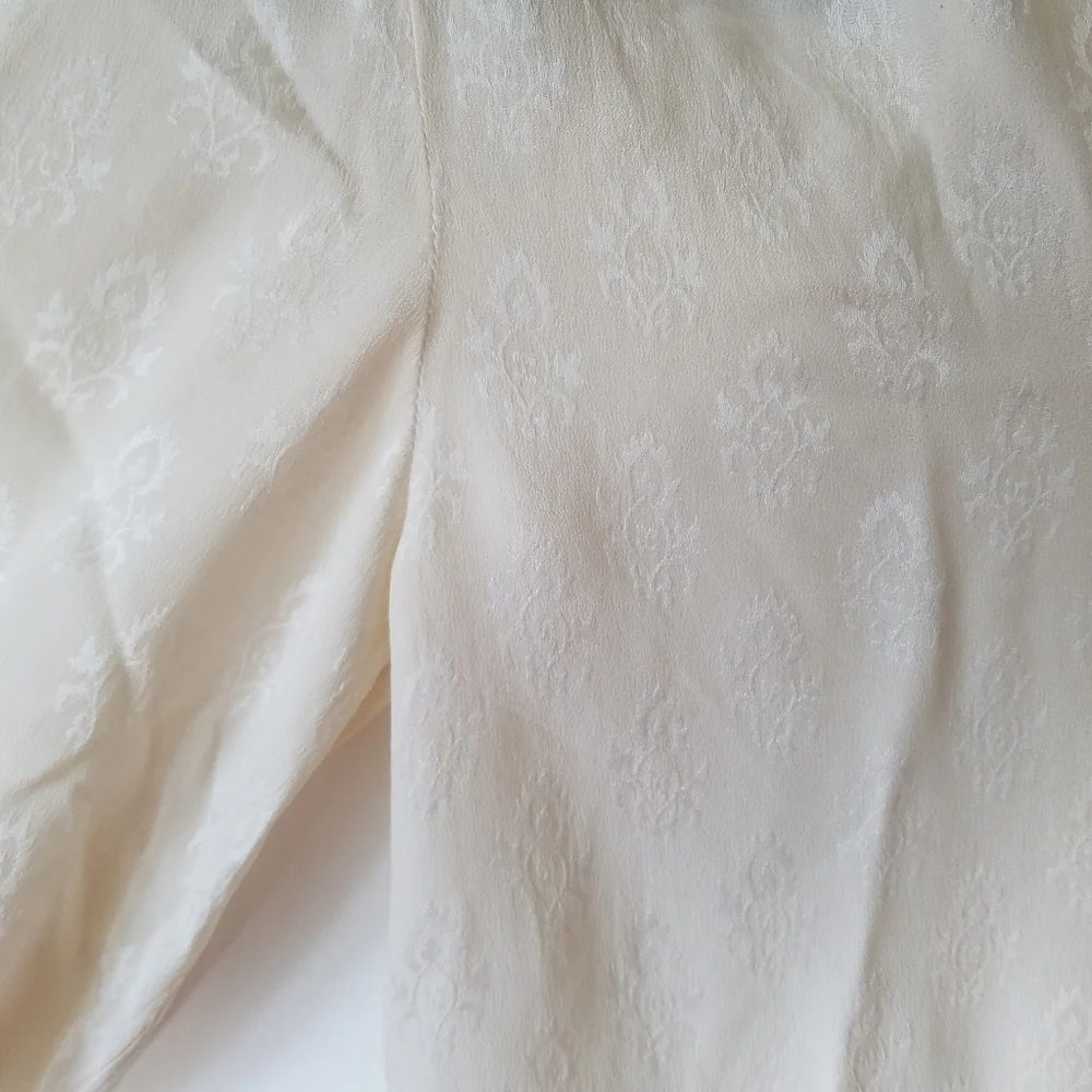 Celine Printed Blouse - Picture 10 of 13